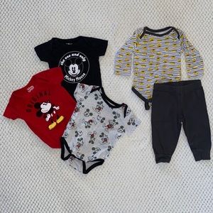 Baby boy clothes (Disney Baby 5 pack)